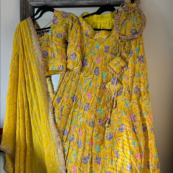 Yellow Floral Lehenga - Picture 3 of 8